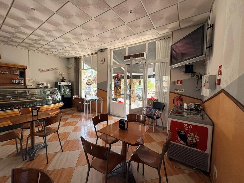 Commercial property For Sale in São Brás de Alportel Commercial property For Sale in São Brás de Alportel