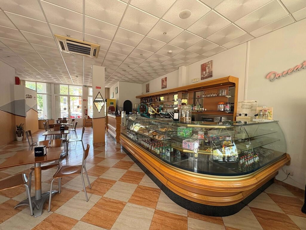 Commercial property For Sale in São Brás de Alportel Commercial property For Sale in São Brás de Alportel