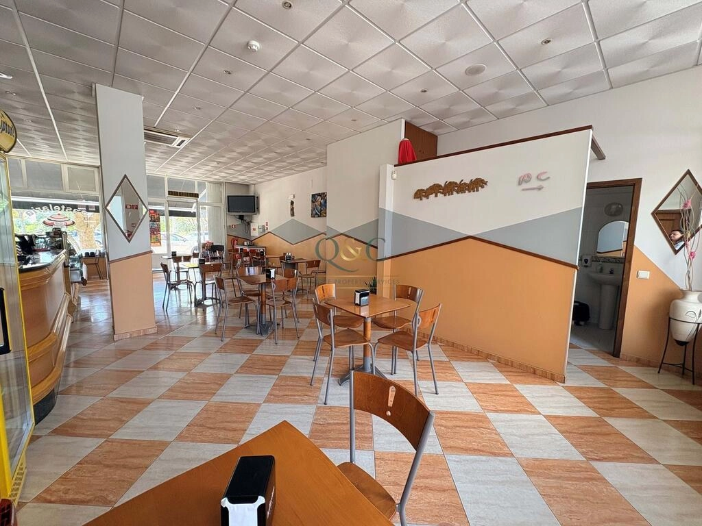Commercial property à vendre à São Brás de Alportel Commercial property à vendre à São Brás de Alportel