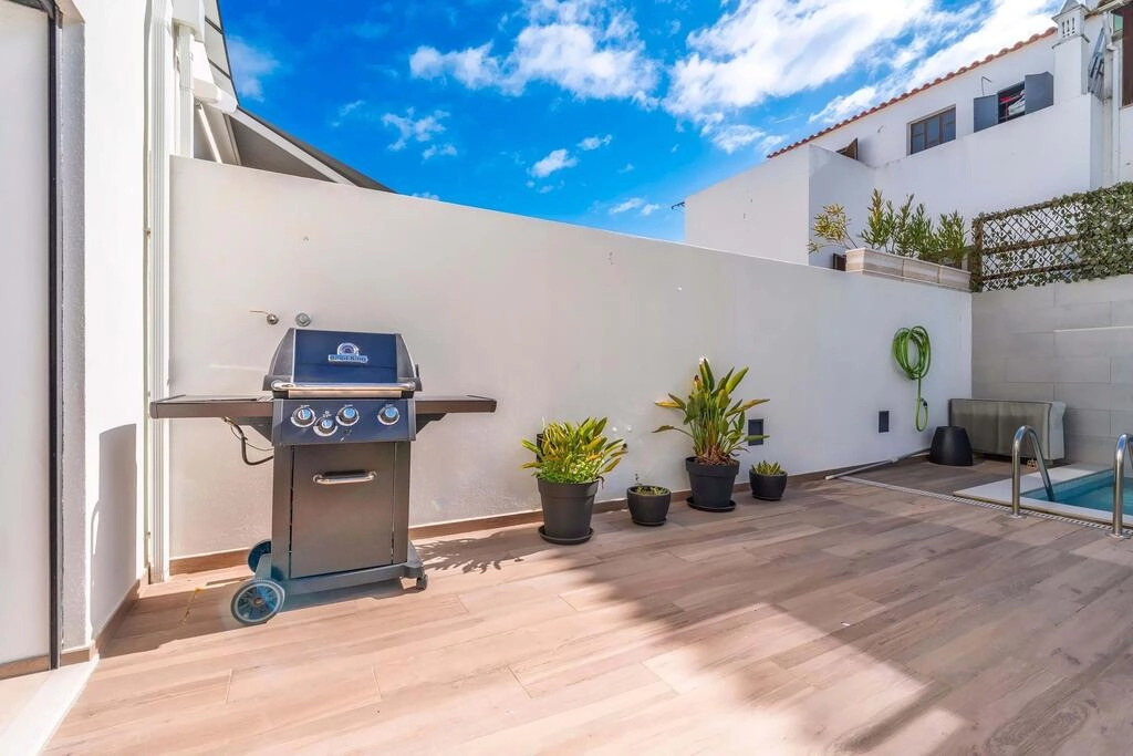 3 Bedroom Semi-detached For Sale in Santa Luzia 3 Bedroom Semi-detached For Sale in Santa Luzia