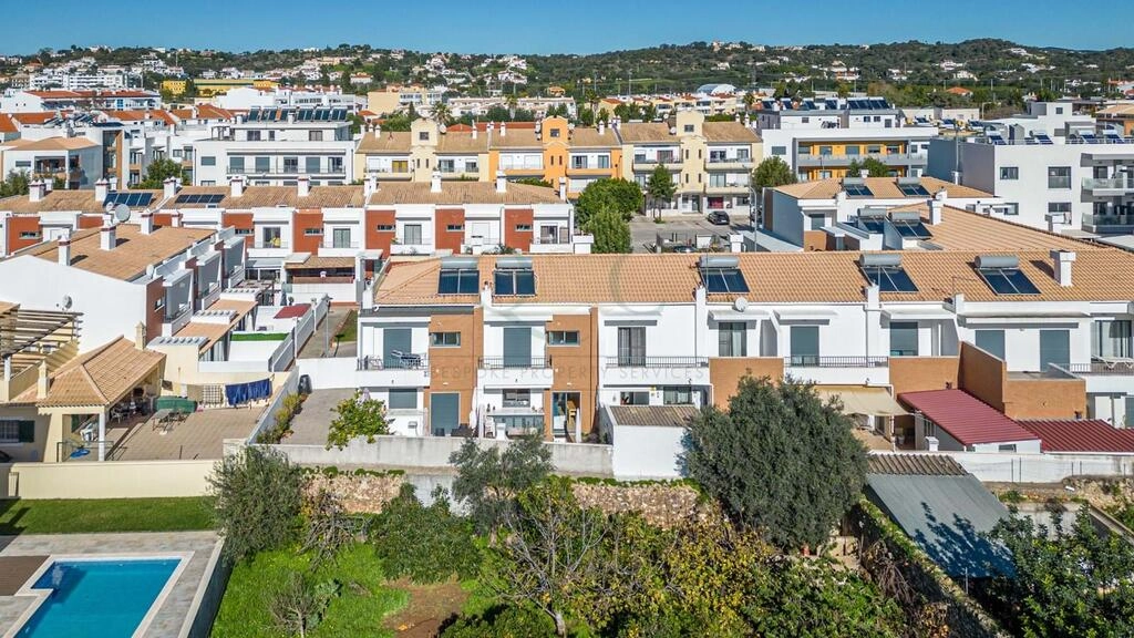 3 Bedroom Semi-detached For Sale in São Brás de Alportel 3 Bedroom Semi-detached For Sale in São Brás de Alportel