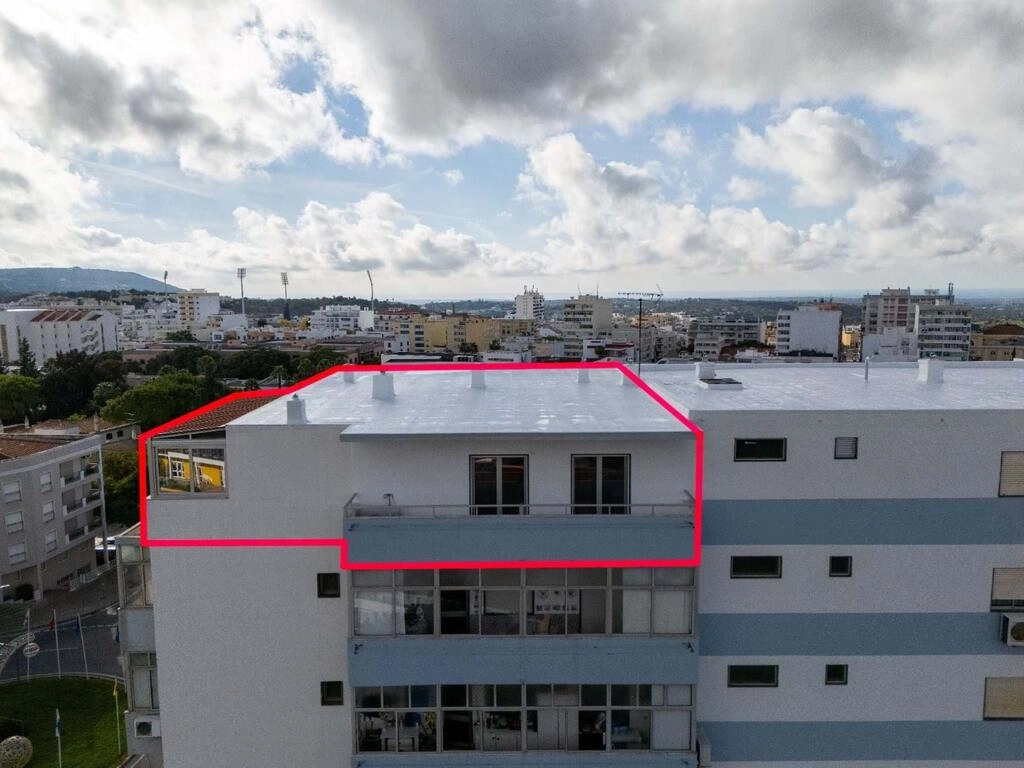 Apartment avec 3 chambres à vendre à Loulé (São Clemente) Apartment avec 3 chambres à vendre à Loulé (São Clemente)