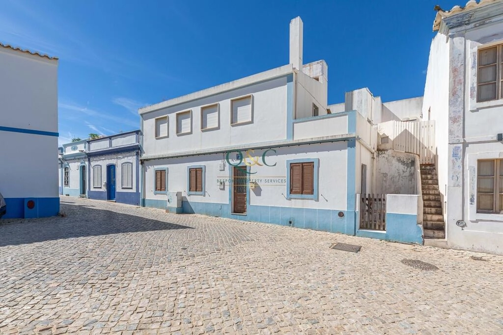 Townhouse avec 3 chambres à vendre à Vila Nova de Cacela Townhouse avec 3 chambres à vendre à Vila Nova de Cacela