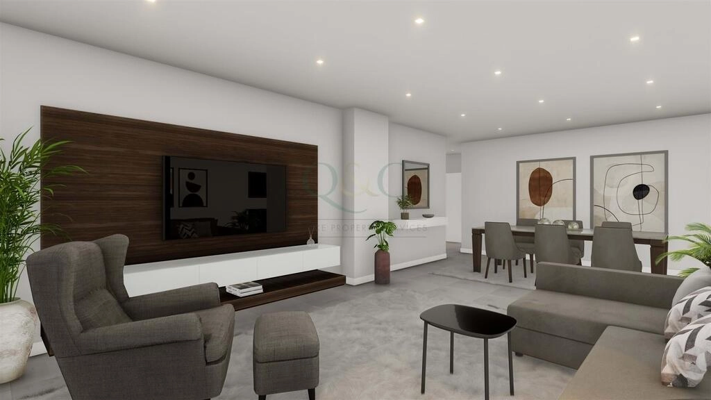 4 Bedroom Apartment For Sale in Loulé (São Clemente) 4 Bedroom Apartment For Sale in Loulé (São Clemente)