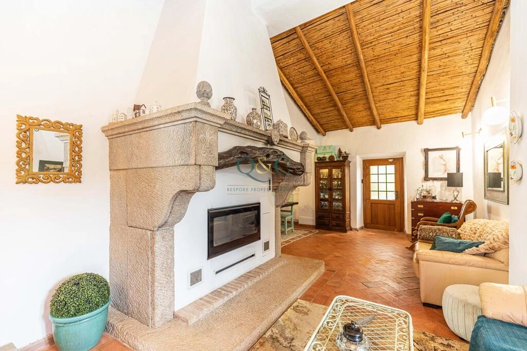 4 Bedroom Farmhouse For Sale in São Brás de Alportel 4 Bedroom Farmhouse For Sale in São Brás de Alportel