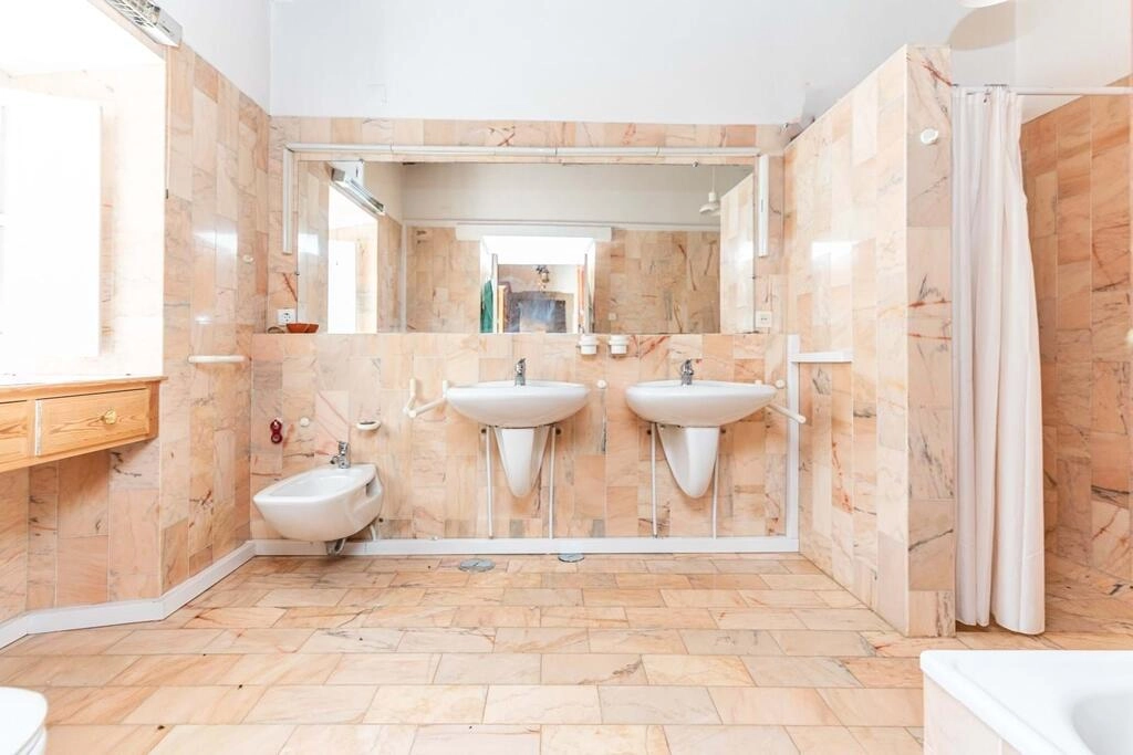 4 Bedroom Farmhouse For Sale in São Brás de Alportel 4 Bedroom Farmhouse For Sale in São Brás de Alportel
