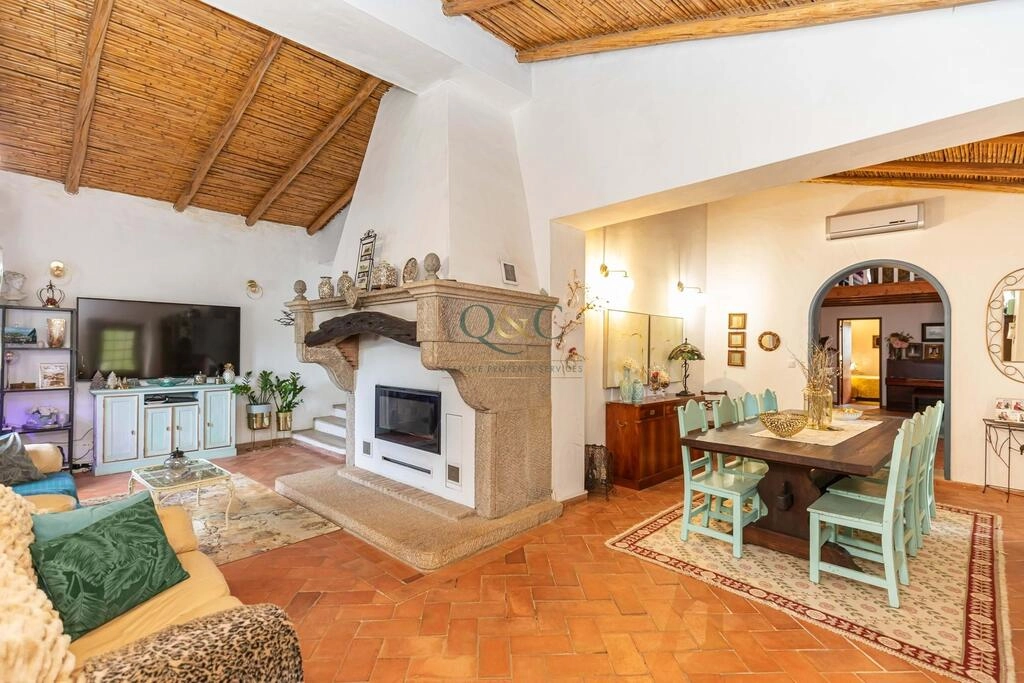 Farmhouse avec 4 chambres à vendre à São Brás de Alportel Farmhouse avec 4 chambres à vendre à São Brás de Alportel