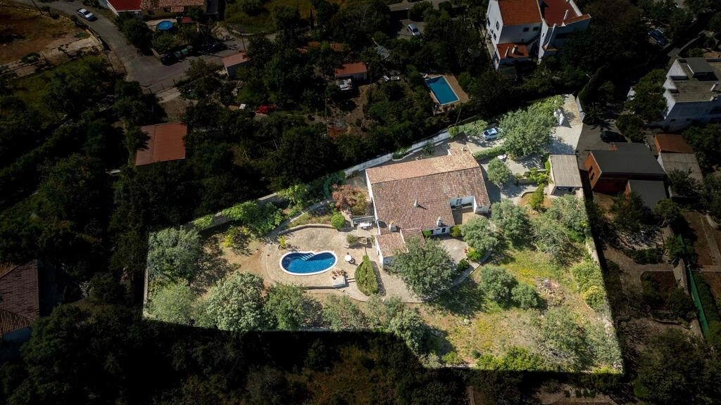 Farmhouse avec 4 chambres à vendre à São Brás de Alportel Farmhouse avec 4 chambres à vendre à São Brás de Alportel
