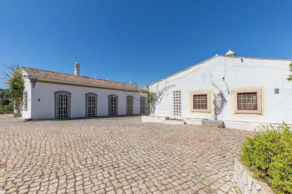 Farmhouse avec 4 chambres à vendre à São Brás de Alportel Farmhouse avec 4 chambres à vendre à São Brás de Alportel