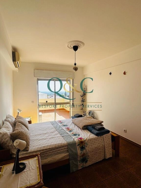 2 Bedroom Apartment For Sale in Loulé (São Clemente) 2 Bedroom Apartment For Sale in Loulé (São Clemente)