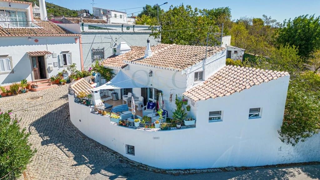1 Bedroom Villa For Sale in São Brás de Alportel 1 Bedroom Villa For Sale in São Brás de Alportel