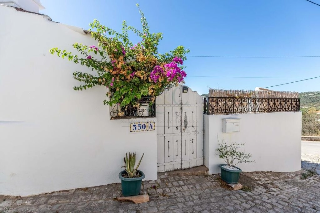 Villa avec 1 chambre à vendre à São Brás de Alportel Villa avec 1 chambre à vendre à São Brás de Alportel
