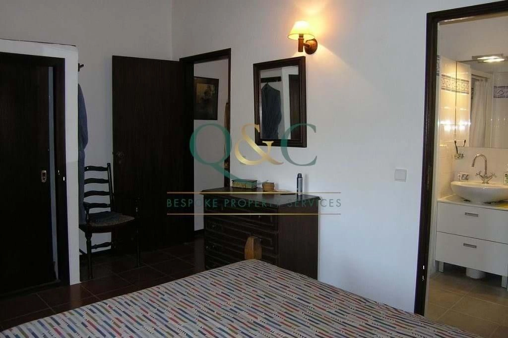 Villa com 2 quartos à venda em Querença Villa com 2 quartos à venda em Querença