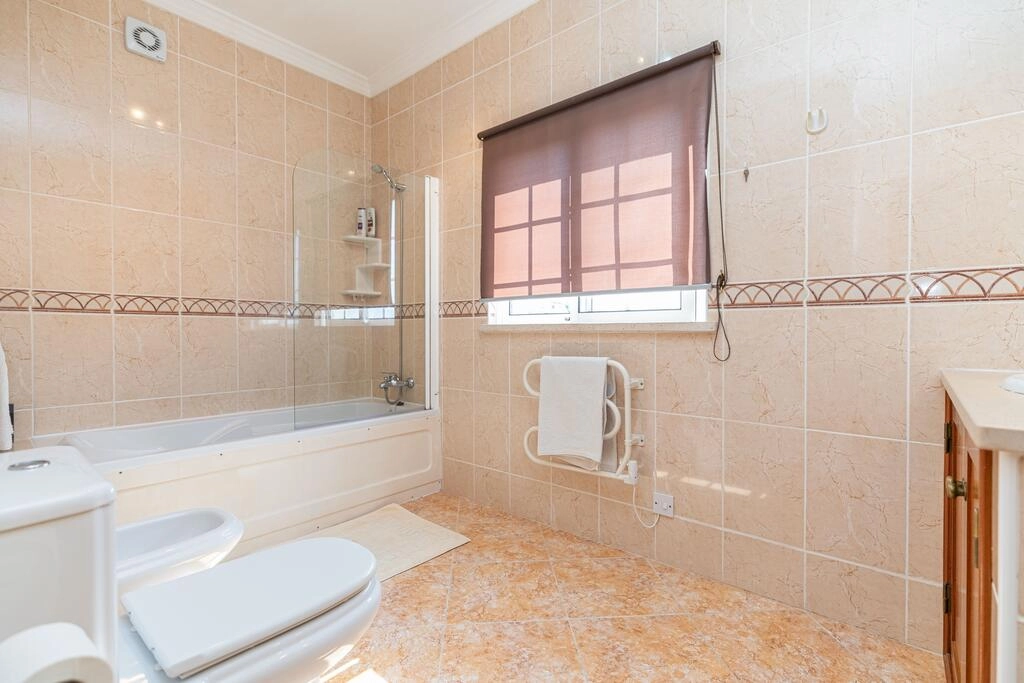 3 Bedroom Villa For Sale in Santa Bárbara de Nexe 3 Bedroom Villa For Sale in Santa Bárbara de Nexe