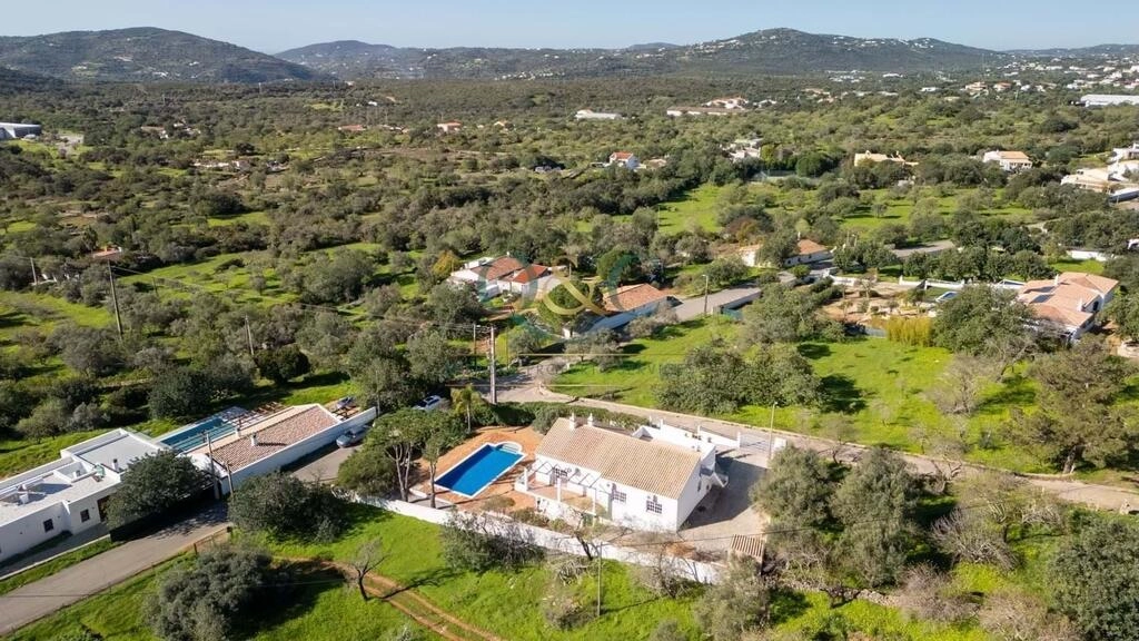 3 Bedroom Villa For Sale in São Brás de Alportel 3 Bedroom Villa For Sale in São Brás de Alportel