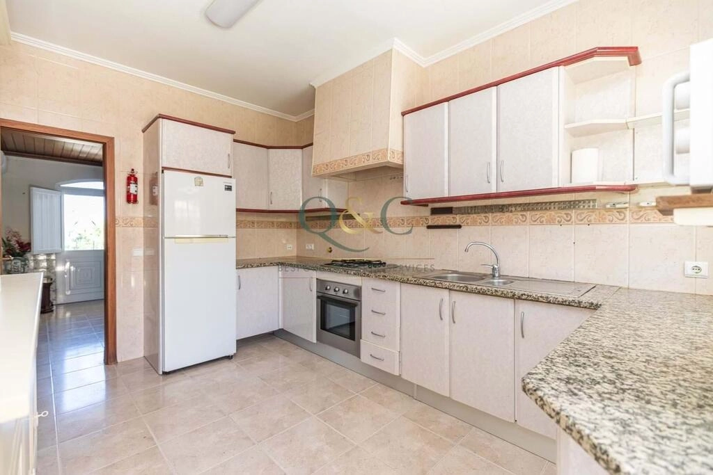 Villa avec 3 chambres à vendre à Loulé (São Sebastião) Villa avec 3 chambres à vendre à Loulé (São Sebastião)