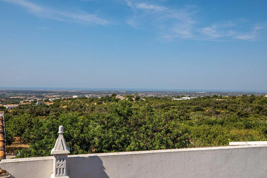 Villa avec 3 chambres à vendre à Santa Bárbara de Nexe Villa avec 3 chambres à vendre à Santa Bárbara de Nexe