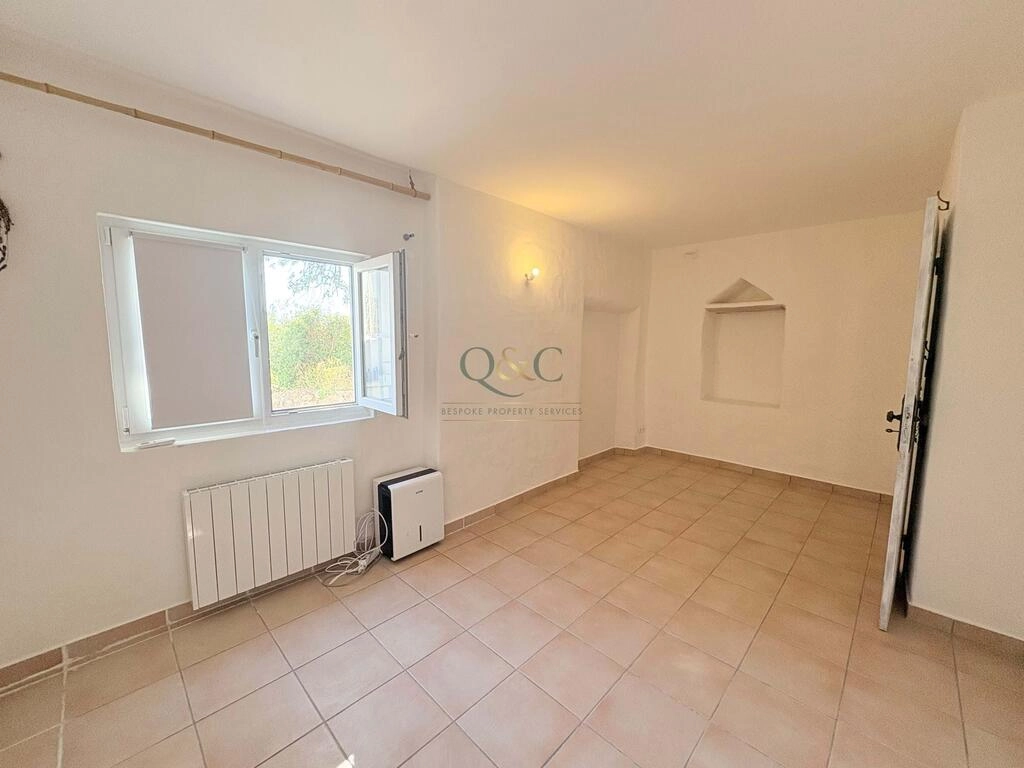 Villa avec 3 chambres à vendre à São Brás de Alportel Villa avec 3 chambres à vendre à São Brás de Alportel
