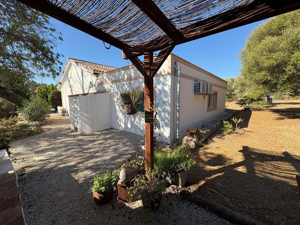 Villa avec 3 chambres à vendre à São Brás de Alportel Villa avec 3 chambres à vendre à São Brás de Alportel