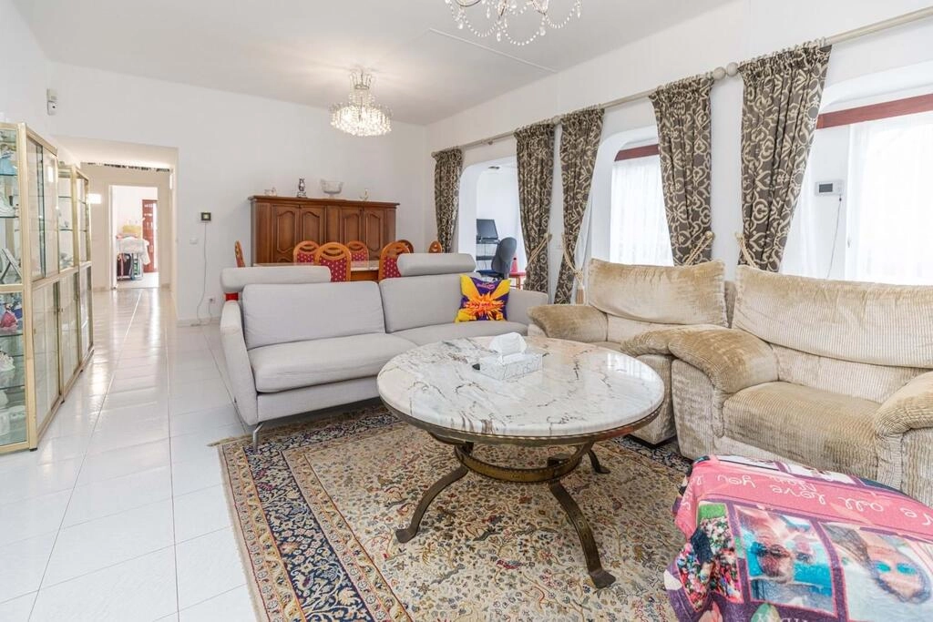 Villa avec 3 chambres à vendre à São Brás de Alportel Villa avec 3 chambres à vendre à São Brás de Alportel
