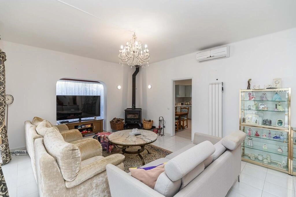 Villa avec 3 chambres à vendre à São Brás de Alportel Villa avec 3 chambres à vendre à São Brás de Alportel