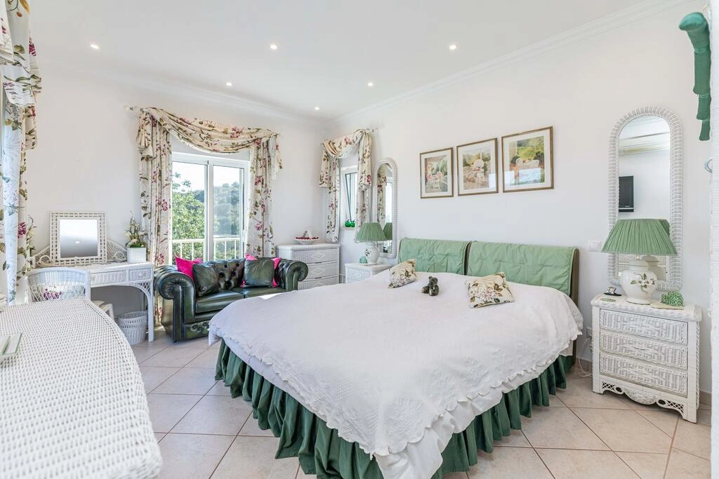 Villa avec 3 chambres à vendre à São Brás de Alportel Villa avec 3 chambres à vendre à São Brás de Alportel