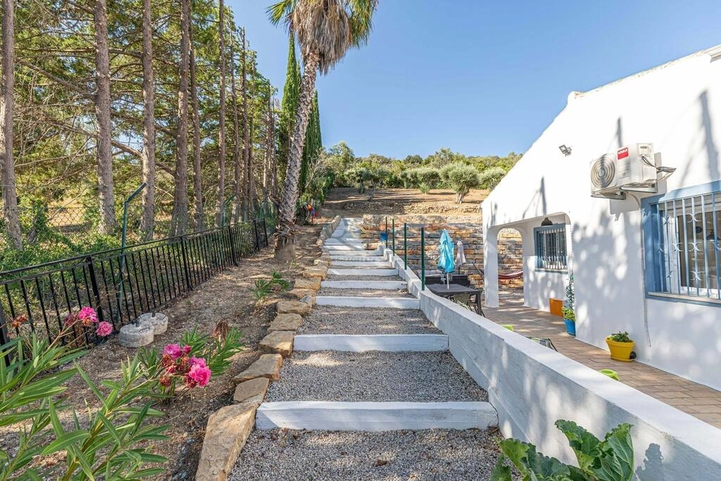 Villa avec 3 chambres à vendre à São Brás de Alportel Villa avec 3 chambres à vendre à São Brás de Alportel