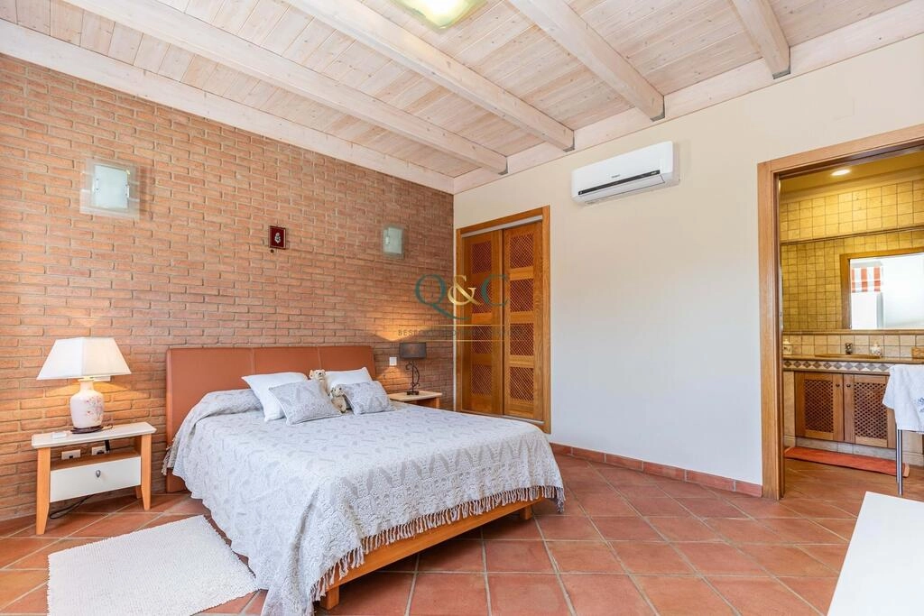 Villa avec 3 chambres à vendre à São Brás de Alportel Villa avec 3 chambres à vendre à São Brás de Alportel