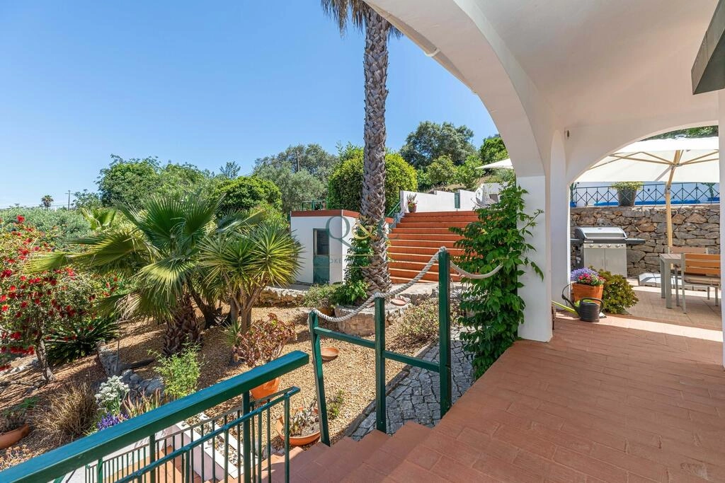 Villa avec 3 chambres à vendre à São Brás de Alportel Villa avec 3 chambres à vendre à São Brás de Alportel
