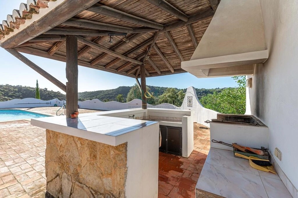 Villa avec 3 chambres à vendre à São Brás de Alportel Villa avec 3 chambres à vendre à São Brás de Alportel