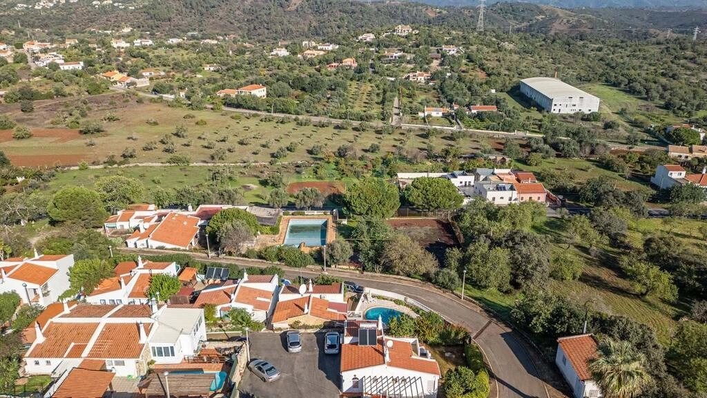 Villa avec 3 chambres à vendre à São Brás de Alportel Villa avec 3 chambres à vendre à São Brás de Alportel