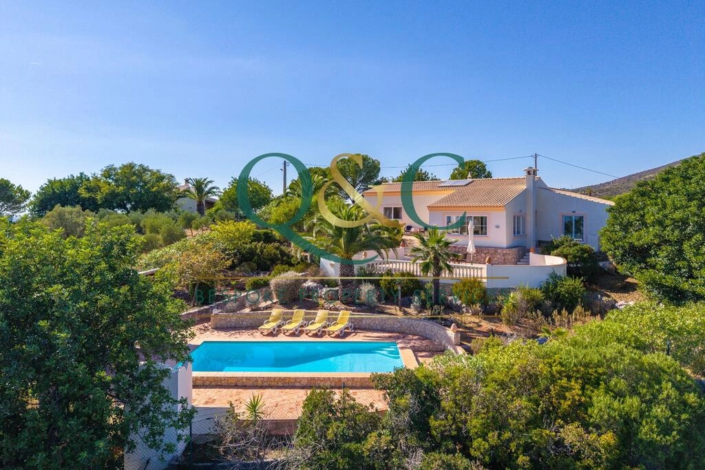 Villa avec 3 chambres à vendre à Moncarapacho Villa avec 3 chambres à vendre à Moncarapacho