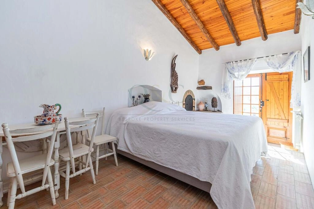 Villa avec 3 chambres à vendre à Loulé (São Sebastião) Villa avec 3 chambres à vendre à Loulé (São Sebastião)