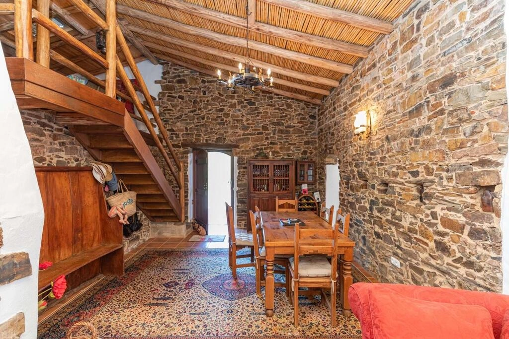 Villa com 3 quartos à venda em Alte Villa com 3 quartos à venda em Alte