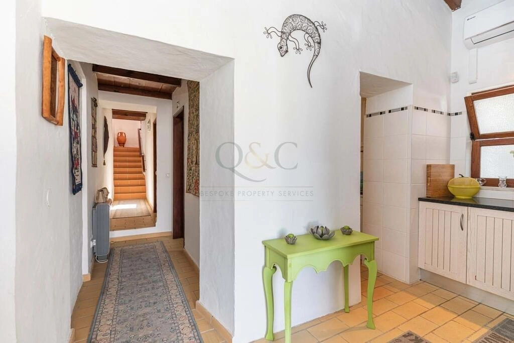 Villa com 3 quartos à venda em Conceição Villa com 3 quartos à venda em Conceição