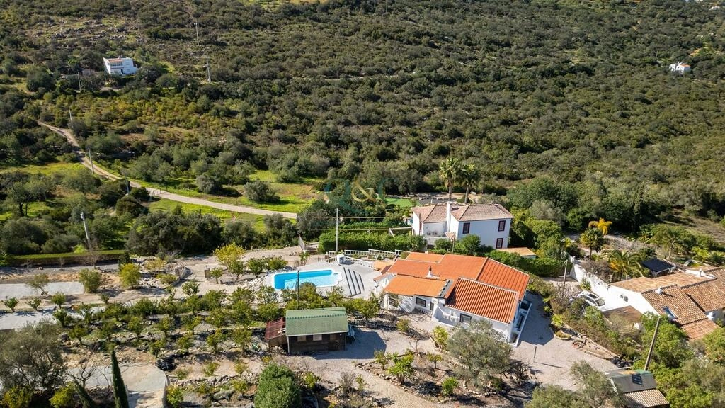 Villa com 3 quartos à venda em Estoi Villa com 3 quartos à venda em Estoi