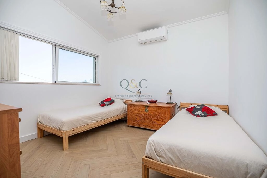 Villa com 3 quartos à venda em Estoi Villa com 3 quartos à venda em Estoi