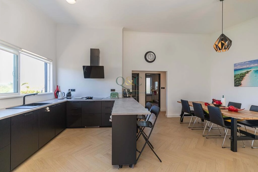 Villa com 3 quartos à venda em Estoi Villa com 3 quartos à venda em Estoi