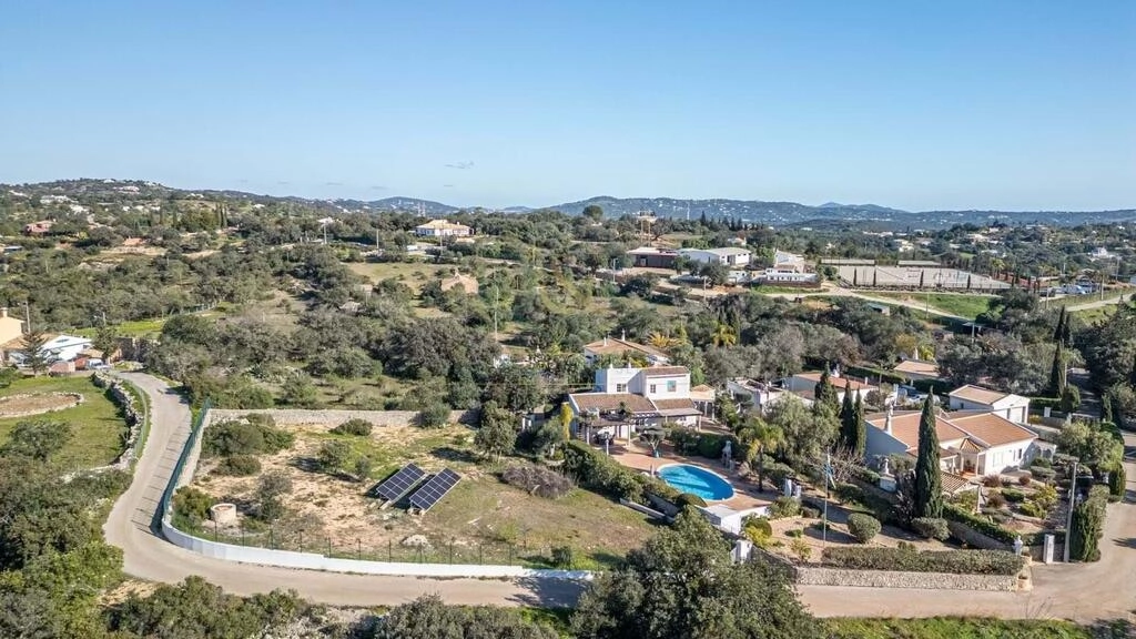 Villa com 3 quartos à venda em Loulé (São Clemente) Villa com 3 quartos à venda em Loulé (São Clemente)