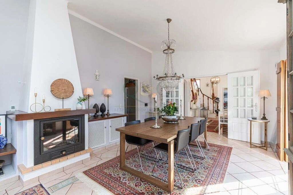 Villa com 3 quartos à venda em Loulé (São Clemente) Villa com 3 quartos à venda em Loulé (São Clemente)