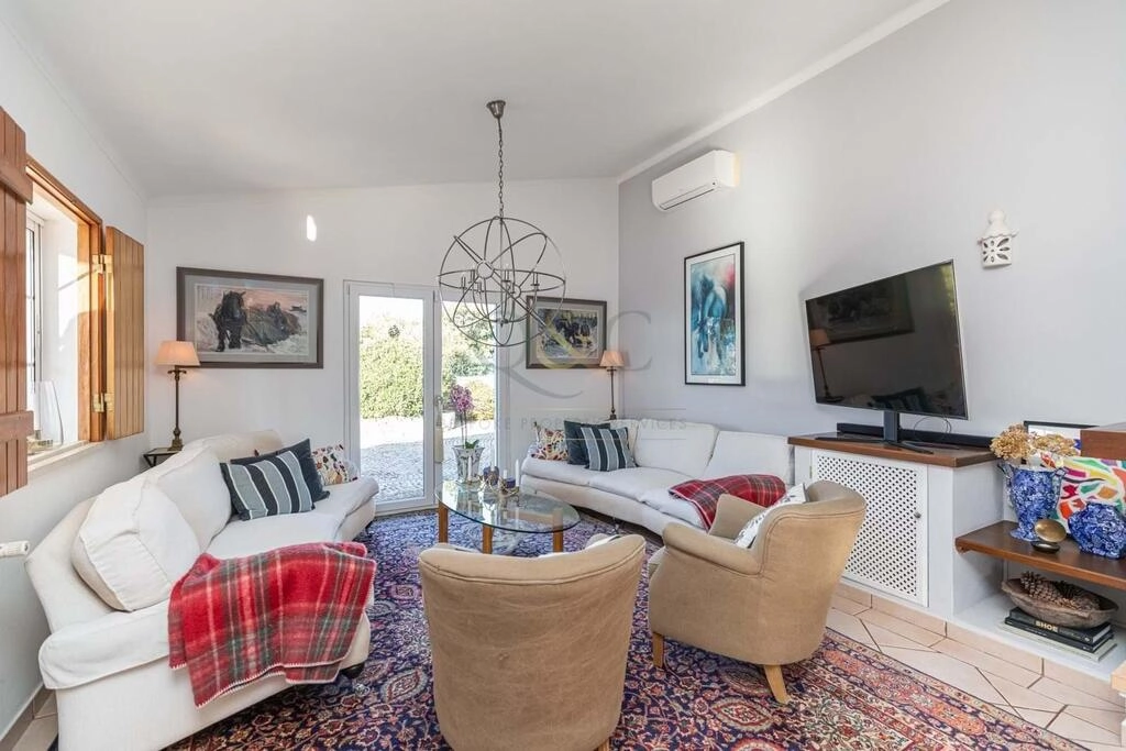 Villa com 3 quartos à venda em Loulé (São Clemente) Villa com 3 quartos à venda em Loulé (São Clemente)