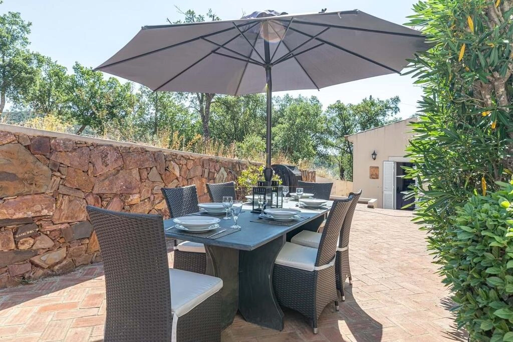 Villa com 3 quartos à venda em Salir Villa com 3 quartos à venda em Salir