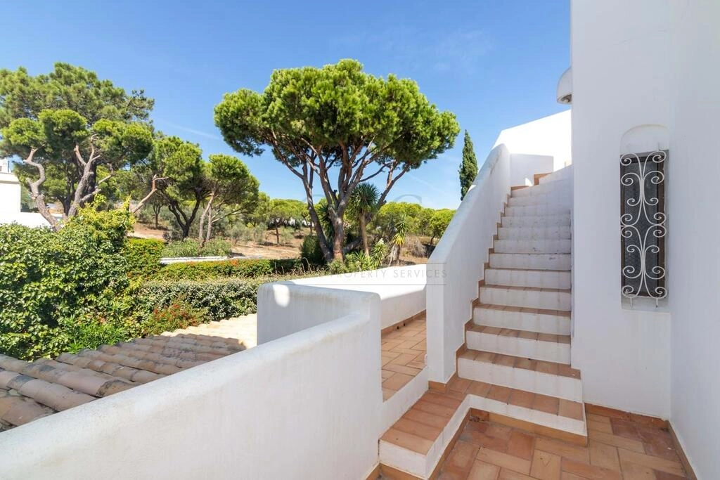 Villa com 3 quartos à venda em Almancil Villa com 3 quartos à venda em Almancil