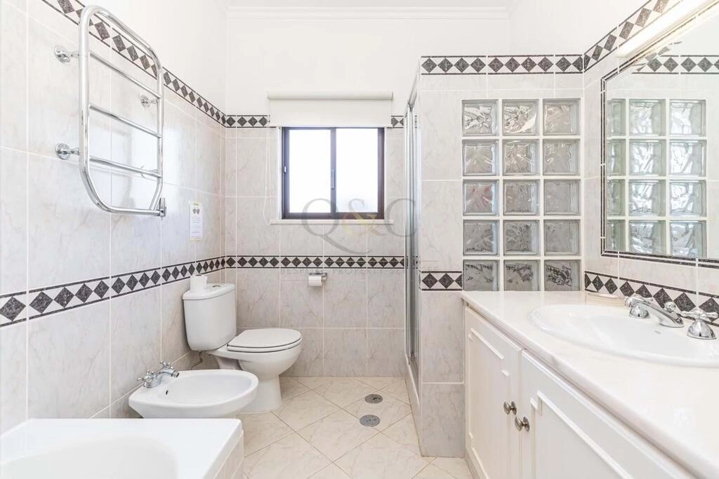 Villa com 3 quartos à venda em Almancil Villa com 3 quartos à venda em Almancil