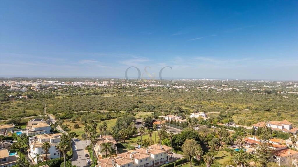 Villa com 3 quartos à venda em Almancil Villa com 3 quartos à venda em Almancil