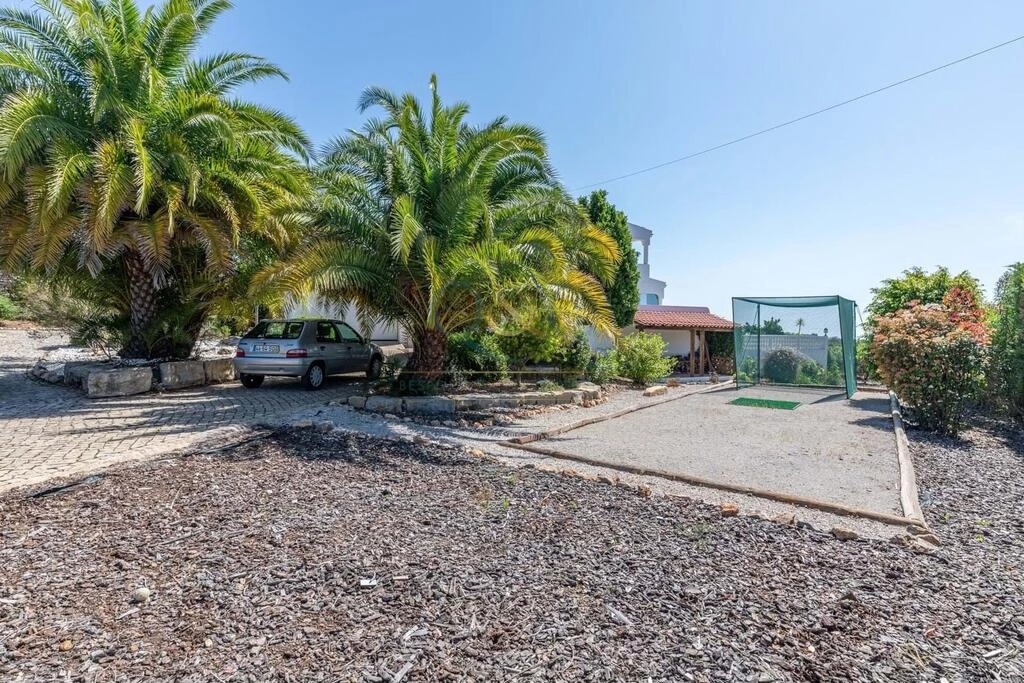 Villa com 3 quartos à venda em Conceição Villa com 3 quartos à venda em Conceição