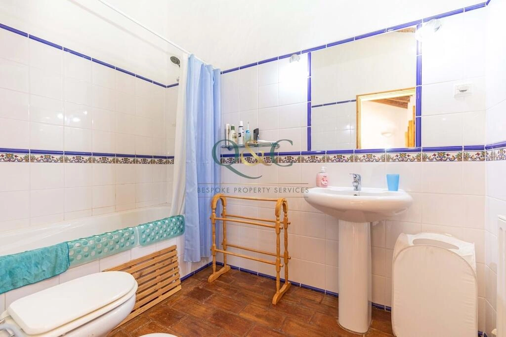 Villa avec 4 chambres à vendre à São Brás de Alportel Villa avec 4 chambres à vendre à São Brás de Alportel