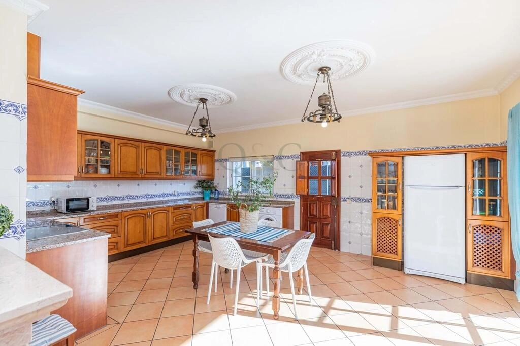 Villa com 4 quartos à venda em Almancil Villa com 4 quartos à venda em Almancil