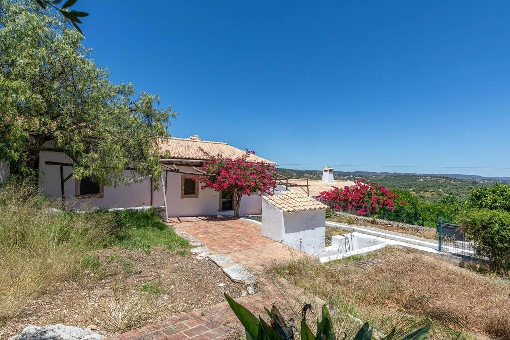 Villa com 4 quartos à venda em São Brás de Alportel Villa com 4 quartos à venda em São Brás de Alportel