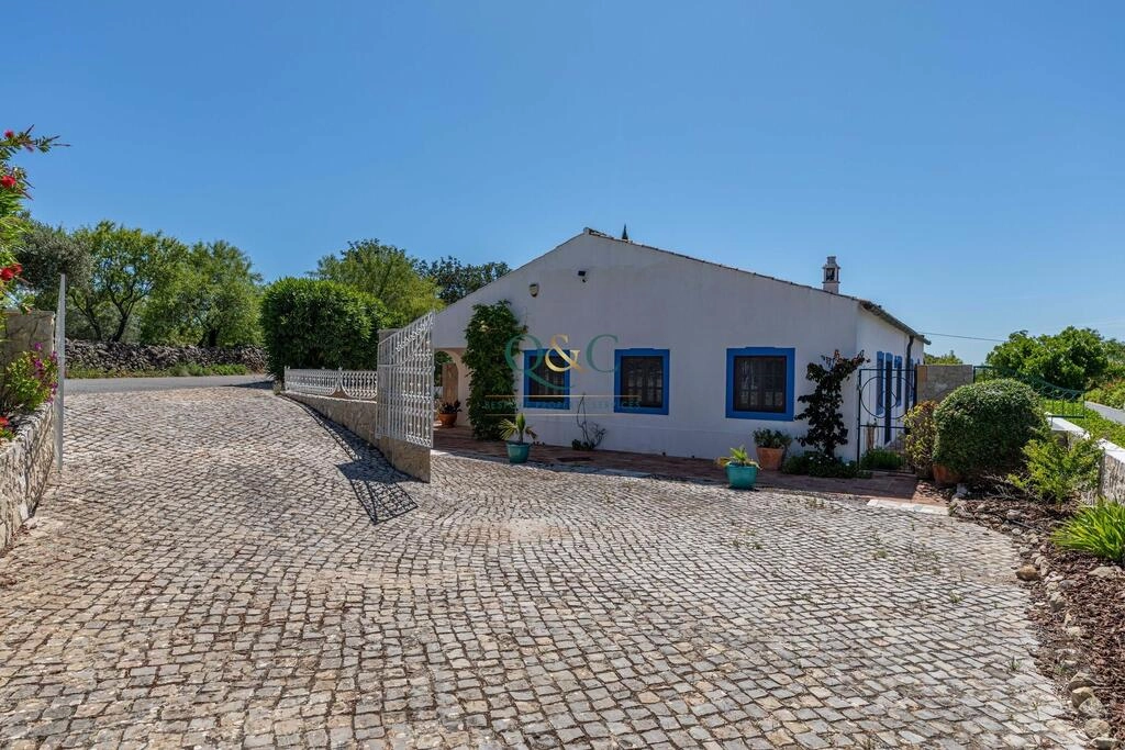 Villa com 4 quartos à venda em São Brás de Alportel Villa com 4 quartos à venda em São Brás de Alportel